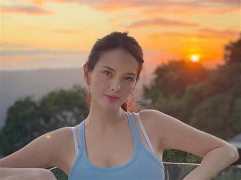 ellen adarna tits|LOOK: Ellen Adarna posts topless photo on Instagram flaunting fit ...